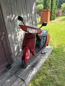 Honda Lead 50 1994 najeto jen 16tiskm nové v ČR