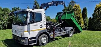 MERCEDES-BENZ ATEGO 1218 HÁKOVÝ NOSIČ + HYDRAULICKÁ RUKA