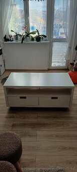 tv stolek Besta Jágra Ikea