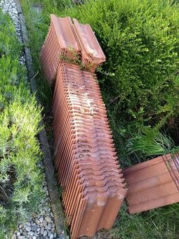 Prodám starší tašky bramac