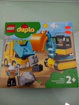 LEGO DUPLO Náklaďák a pásový bagr
