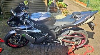 Yamaha R1 25kw v tp - 1