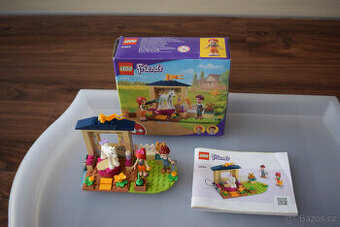Lego Friends 41696 Čištění poníka ve stáji (4+)