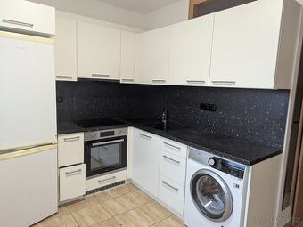 Pronájem bytu 1+1 33 m² U Splavu, Břeclav