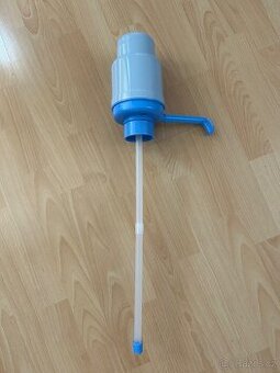 Ruční pumpa na barel