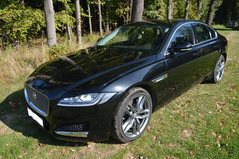 Jaguar XF 3.0d 2017,TOP, NEHAVAROVANÝ, adaptivní LED, TZ