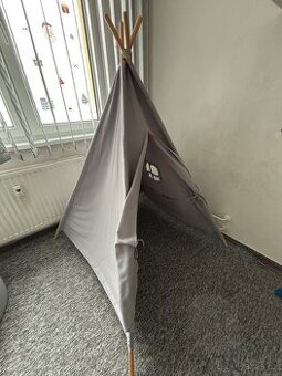 Indiánský stan pro děti