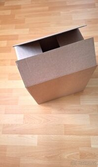 Nové kartonové krabice na zboží