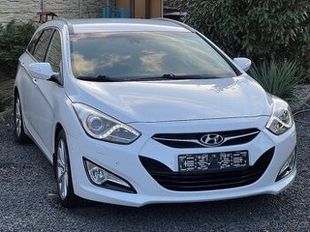 HYUNDAI I40 1.7CRDI -LED-XENON-NAVI-KEYLESS-INFINITY-2.MAJ