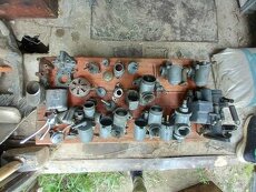 Karburátory jikov a páčky magura