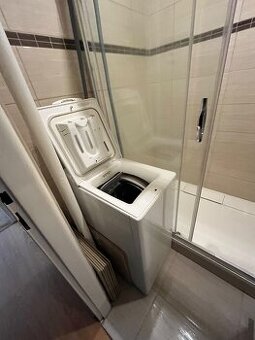 Pračka s horním plněním