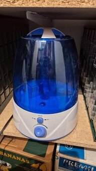 Ultrazvukový zvlhčovač vzduchu s ionizátorem