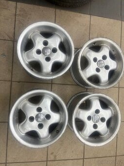 ALU kola 4x100 7Jx13 ET23 středový otvor 60,1mm