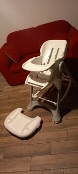 Dětská jídelní židlička značky CAM