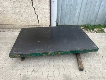 21. Pracovní stůl / rýsovací, svařovací deska 2480/1580/280