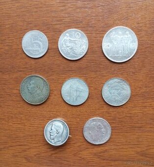 Stříbrné mince - přebytek