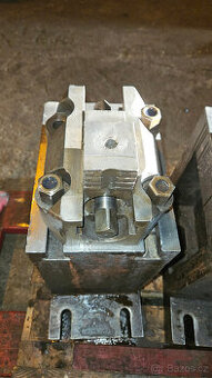 ČELISTI NA KARUSEL 400 mm