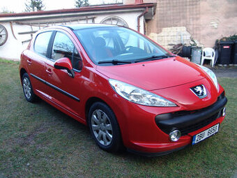 Peugeot 207 1.4 VTi 70KW, ČR 2010, po STK