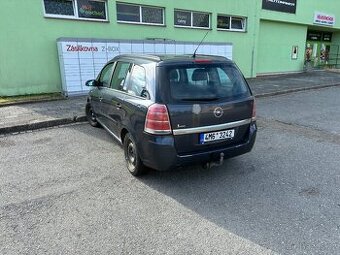 Opel Zafira B, 1,9CDTi, 8V, nepojízdný