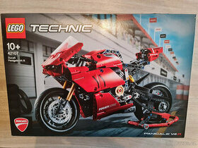 LEGO® Technic 42107 Ducati Panigale V4 R (balíkovna 30kč) - 1