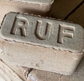Dřevěné brikety RUF