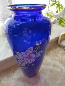 Váza modré sklo
