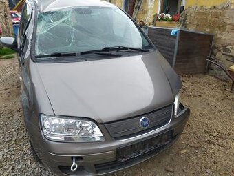 Fiat Idea 1.3JTD - r.v. 2006 rozprodám na ND .Pěkné sedačky