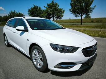 Opel Insignia 2.0 CDTi 125kw  r.v. 2020, Navi, Tažné , DPH