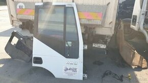 Pravé dveře kabiny 504232506