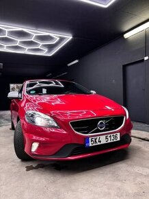 Volvo v40 Ř-design 2015 rok