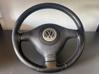 Tříramenný volant Volkswagen