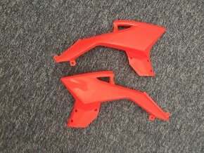 Plasty pro Lem A12