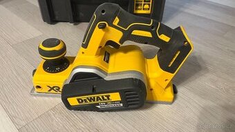 Dewalt Aku hoblík DCP580NT