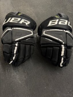 Hokejové rukavice BAUER Vapor hyperlite, 14”