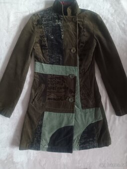 Desigual khaki kabátek vel.38 - 1
