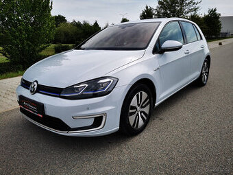 VW e-Golf 36kw, TEPELNÉ ČERPADLO, Super výbava