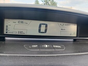 PRODÁM CITROEN C4