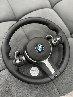 Predám Vyhrievaný s ACC BMW Mpacket volant F10/F01