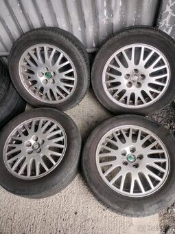 4ks alu disky orig. Škoda 5x100 r16 pneu 205/55 r16
