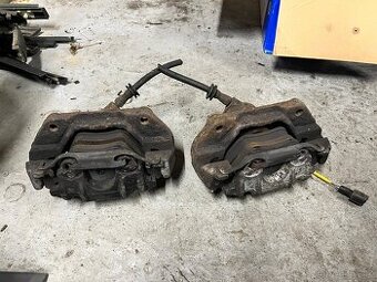 Bmw e34 predni brzdice