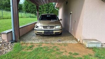 Bora 1.9 TDI na ND