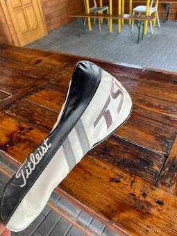 Titleist TSi2 driver LEVÝ, flex S, velmi zachovalý