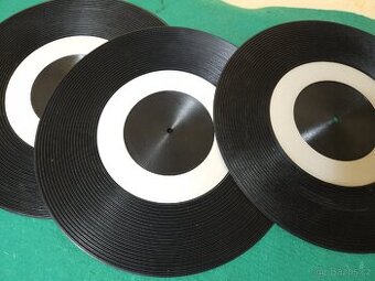TESLA Podložka gramofonu / slipmat
