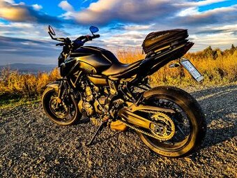 Yamaha MT-07 Tech Black