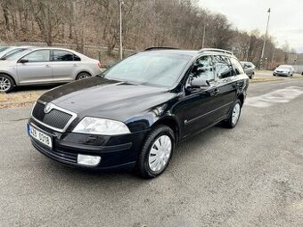 Škoda Octavia 2,0 TDi -4x4-tažné zařízení - 1