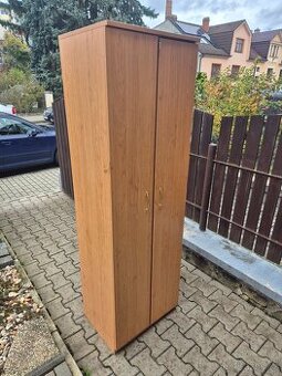 Prodám šatní skříň