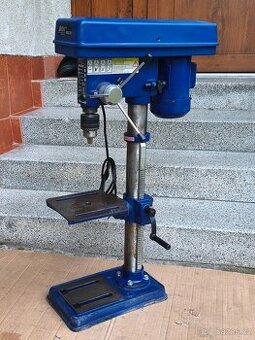 Prodám větší stojanovou vrtačku ASIST AE1S55 -550 W.