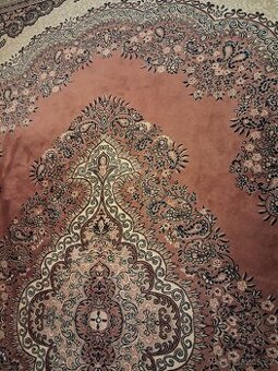 Vlněný "perský" koberec 4 × 5 m