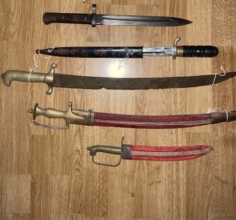 Sbírka bodáky -šavle