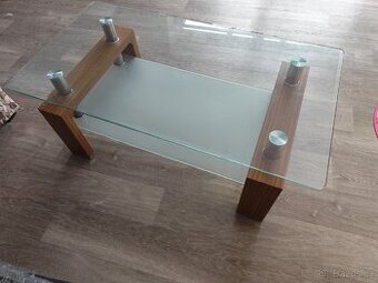 Konferenční stolek do obývacího pokoje